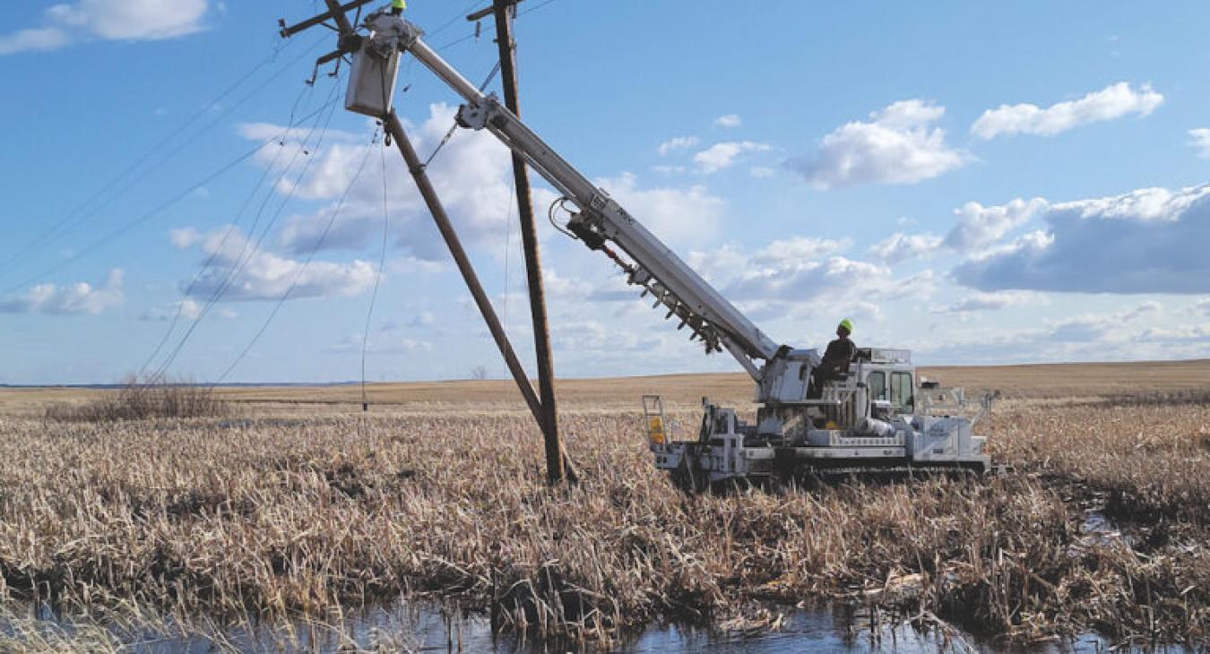 Nodak crews head out west to lend a helping hand